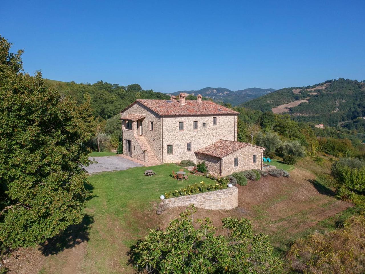 Agriturismo Montelovesco Brunetta Eksteriør bilde